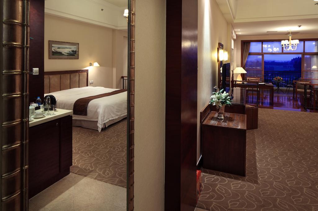 Country Garden Holiday Islands Hotel Guangzhou Quarto foto